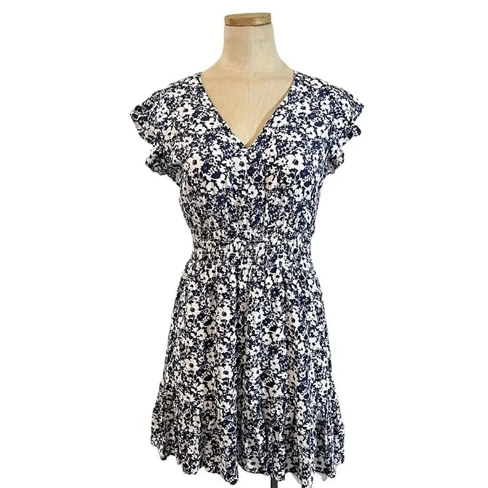 Closet Closing Sale! Rails dress women's XS blue white floral Tara short sleeve - Picture 2 of 9